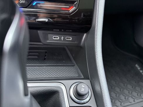 New 2026 Volkswagen Jetta SE FWD image 33
