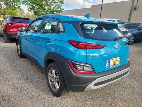 Used 2022 Hyundai Kona SE w/ Cargo Package image 4