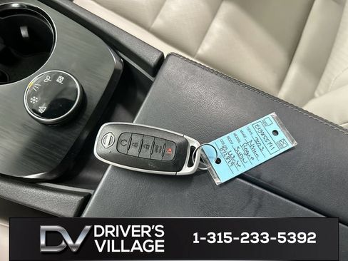 Used 2023 Nissan Rogue SV w/ SV Premium B Package AWD/4WD image 12