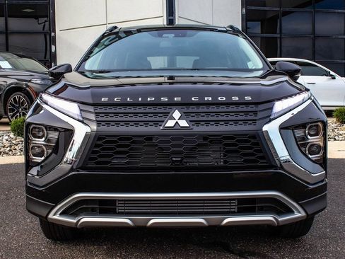 New 2026 Mitsubishi Eclipse Cross SE image 2
