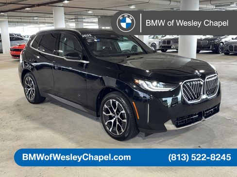 Used 2025 BMW X3 xDrive30i w/ Premium Package AWD/4WD image 1