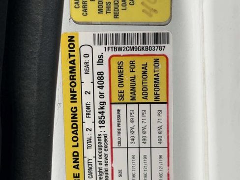 Used 2016 Ford Transit 350 148 Medium Roof image 19