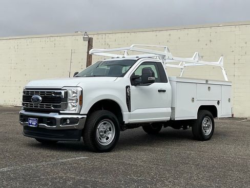 New 2025 Ford F350 XL w/ XL Chrome Package image 2