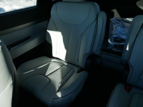 Used 2025 Hyundai Palisade SEL AWD/4WD image 12