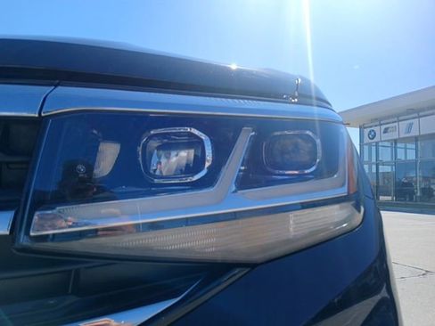 Used 2021 Volkswagen Atlas SE w/ Panoramic Sunroof Package image 4