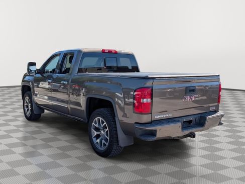 Used 2015 GMC Sierra 1500 SLT w/ All-Terrain Package AWD/4WD image 3