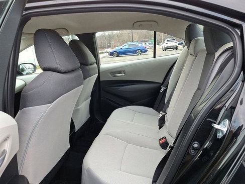 Certified 2021 Toyota Corolla LE image 21