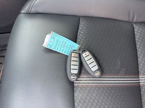 Used 2023 Nissan Altima 2.5 SR image 33