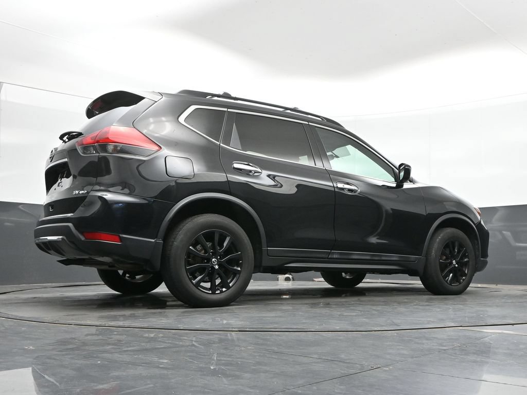 Used 2017 Nissan Rogue SV w/ Midnight Edition AWD/4WD image 27