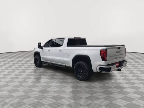 Used 2020 GMC Sierra 1500 Elevation w/ Elevation Value Package AWD/4WD image 41
