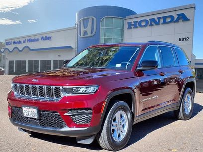 Used 2023 Jeep Grand Cherokee Laredo w/ Luxury Tech Group I