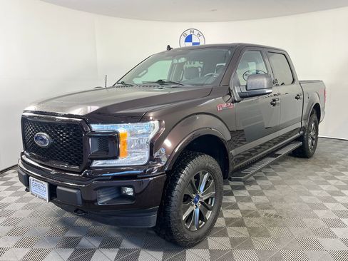 Used 2018 Ford F150 XLT w/ Equipment Group 302A Luxury AWD/4WD image 2