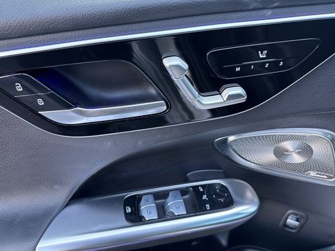 Used 2024 Mercedes-Benz C 300 C 300 w/ Exclusive Trim Package image 10