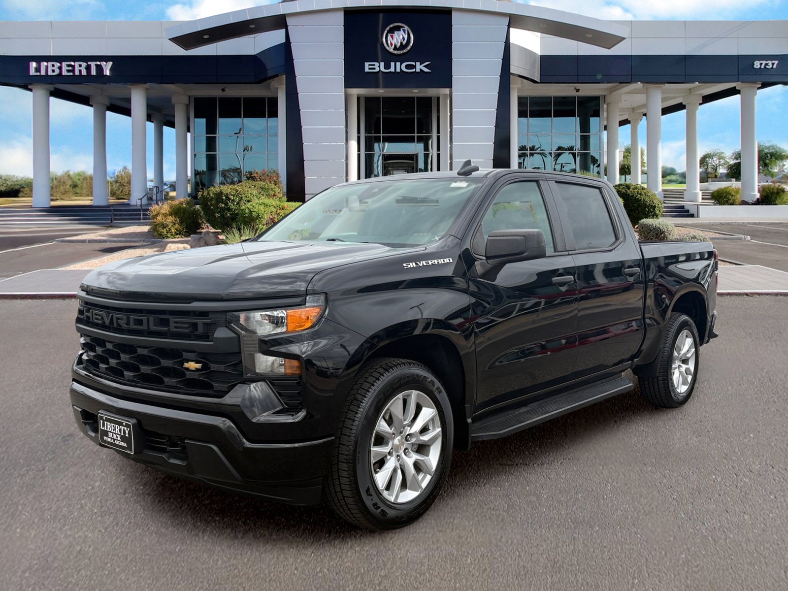 Used 2023 Chevrolet Silverado 1500 Custom RWD image 7