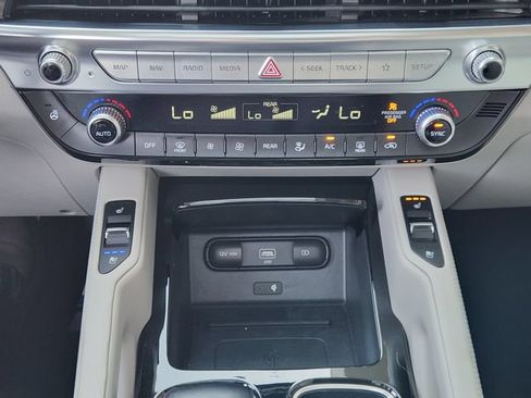 Used 2021 Kia Telluride SX w/ SX Prestige Package AWD/4WD image 14