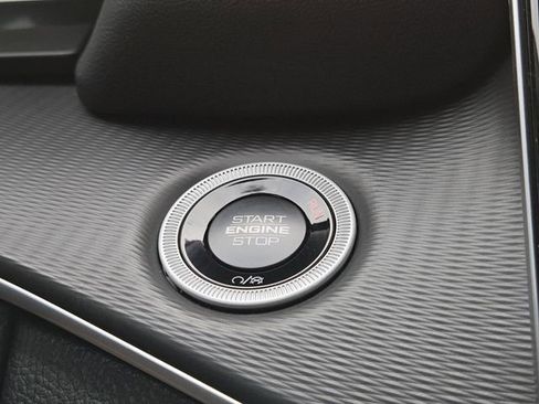 New 2026 Jeep Grand Cherokee L 2WD image 18