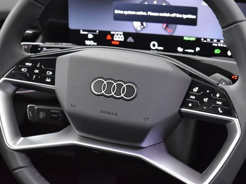 New 2026 Audi Q3 quattro 2.0T AWD/4WD image 14