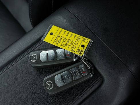 Used 2011 MAZDA MX-5 Miata Grand Touring w/ Premium Pkg image 22