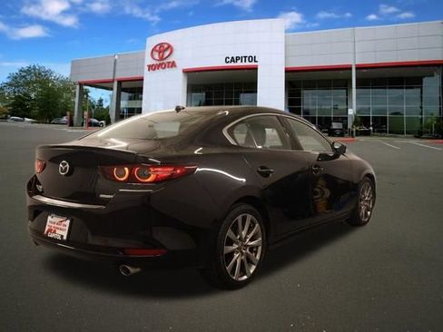 Used 2021 MAZDA MAZDA3 s AWD/4WD image 3