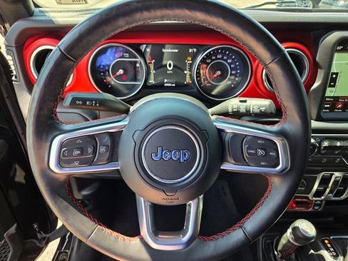 Used 2021 Jeep Wrangler Unlimited Rubicon AWD/4WD image 30