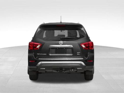 Used 2019 Nissan Pathfinder SL w/ SL Premium Package AWD/4WD image 8