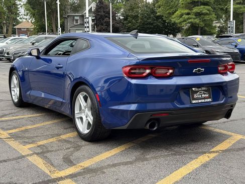 Used 2019 Chevrolet Camaro LT RWD image 5