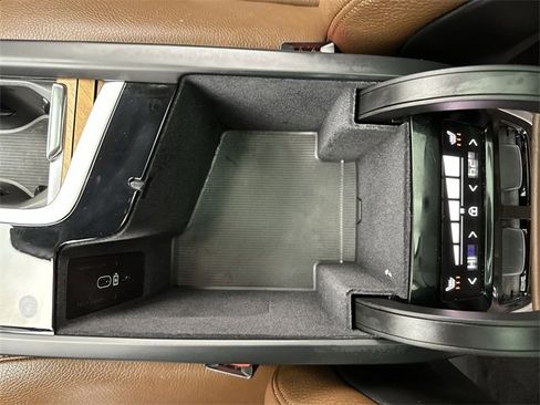Certified 2023 Volvo XC90 B6 Plus w/ Protection Package Premier image 21