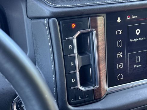Used 2023 GMC Yukon XL Denali Ultimate AWD/4WD image 22