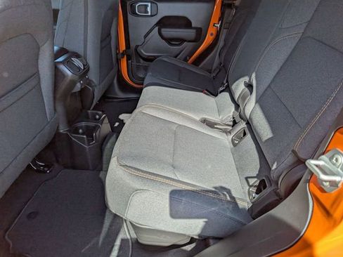 New 2026 Jeep Gladiator Sport AWD/4WD image 22