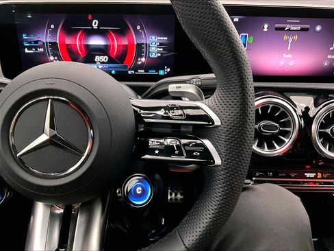 Certified 2025 Mercedes-Benz CLA 35 AMG 4MATIC image 22