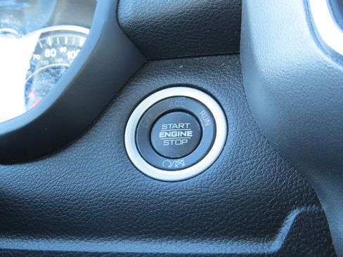 Used 2024 RAM 2500 Big Horn image 27