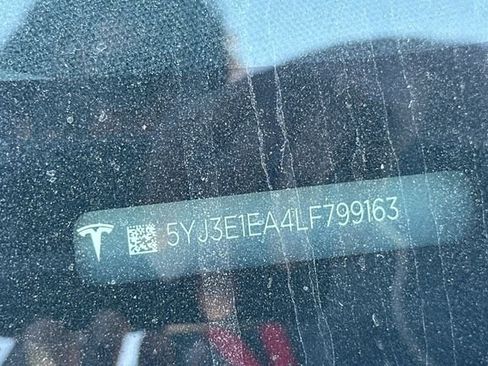 Used 2020 Tesla Model 3 Standard Range image 5