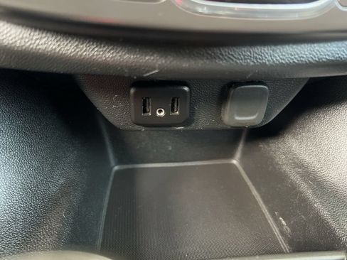 Used 2019 Chevrolet Traverse LS w/ LPO, Floor Liner Package AWD/4WD image 55
