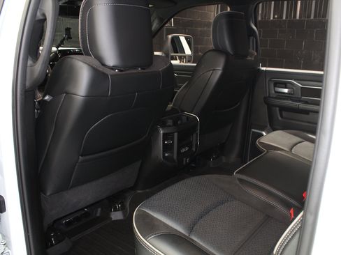Used 2024 RAM 2500 Laramie w/ Night Edition AWD/4WD image 54
