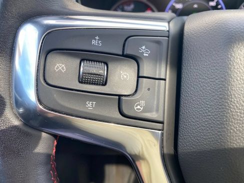 Used 2022 Chevrolet Blazer RS w/ Enhanced Convenience Package AWD/4WD image 8