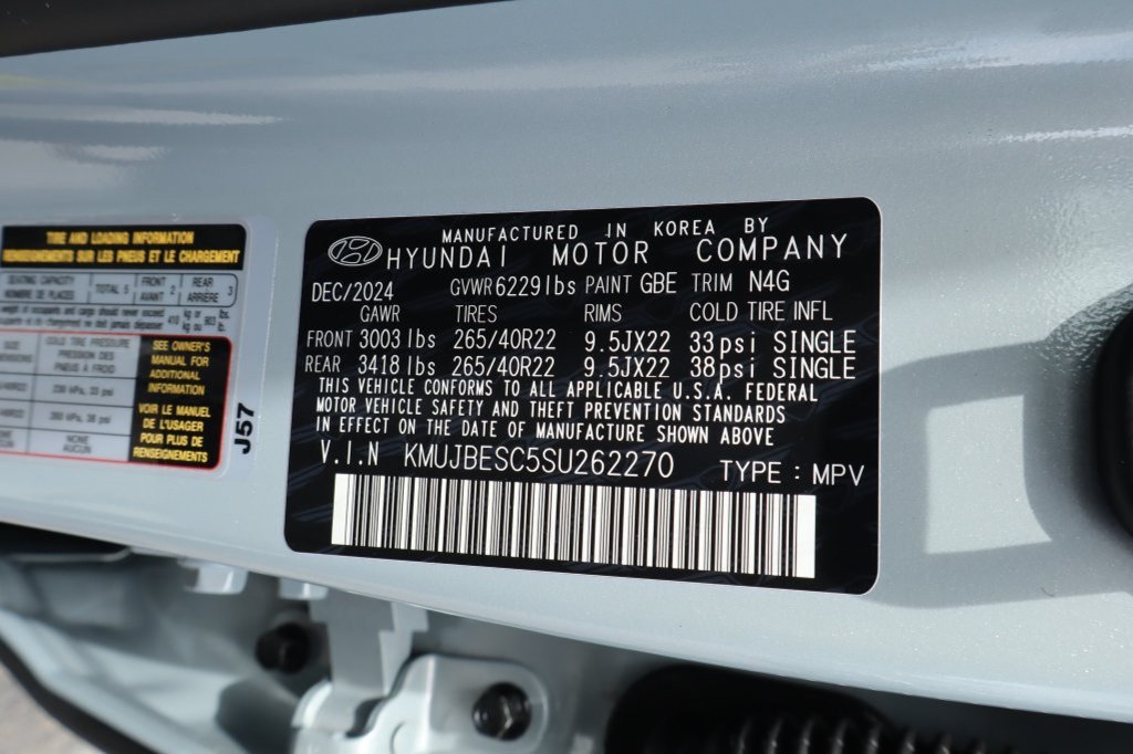 Used 2025 Genesis GV80 3.5T e-SC AWD/4WD image 39