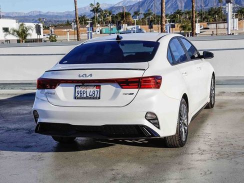 Used 2022 Kia Forte GT-Line image 9