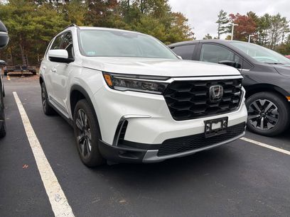 Certified 2024 Honda Pilot Touring