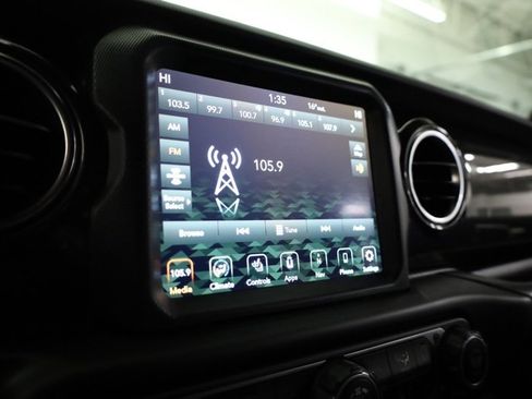 Used 2021 Jeep Wrangler Unlimited Rubicon image 16