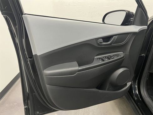 Used 2020 Hyundai Kona SEL image 20