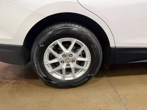 Used 2023 Chevrolet Equinox LT AWD/4WD image 91