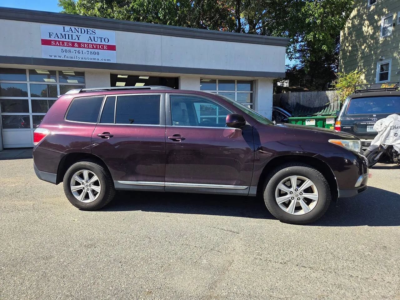Used 2012 Toyota Highlander SE w/ Tow Pkg AWD/4WD image 21