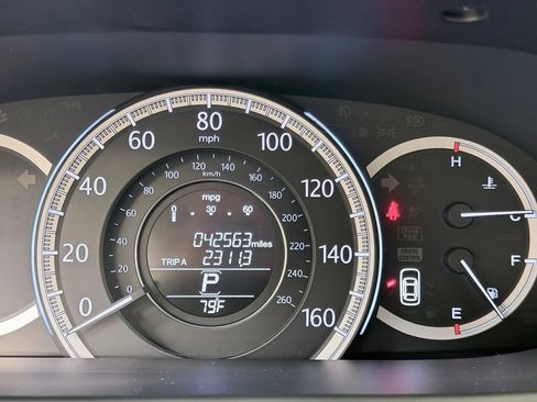 Used 2013 Honda Accord EX-L image 39