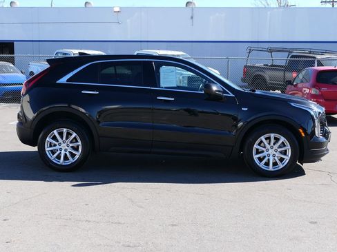 Used 2023 Cadillac XT4 Luxury w/ Cold Weather Package image 3