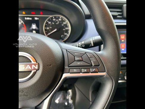 Used 2024 Nissan Versa SV image 17