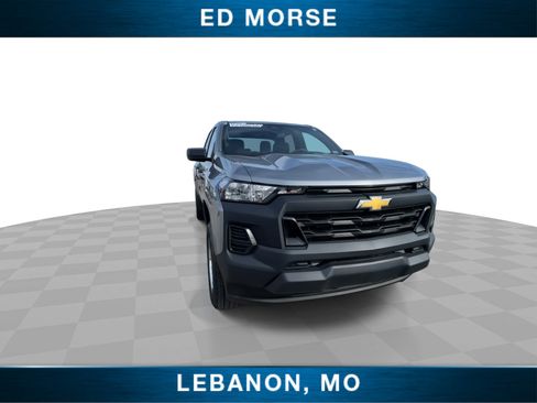 Used 2024 Chevrolet Colorado W/T image 2