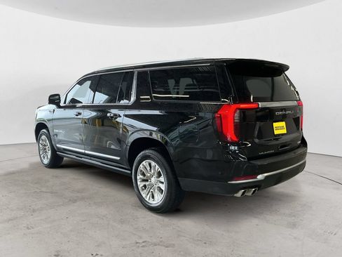 Certified 2026 GMC Yukon XL Denali w/ Sun & Power Step Package AWD/4WD image 7