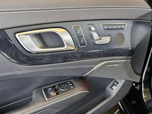 Used 2019 Mercedes-Benz SL 550 image 23
