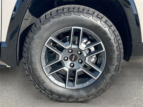 New 2026 GMC Terrain AT4 w/ Convenience Package III image 19