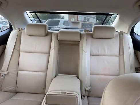 Used 2013 Lexus ES 300h w/ Luxury Pkg FWD image 31